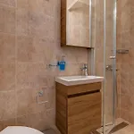 Aethra Country 3-floor Slim By New Era Apartament