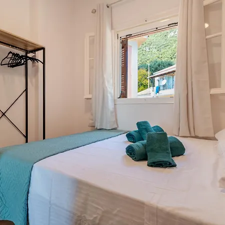 Aethra Country 3-floor Slim By New Era