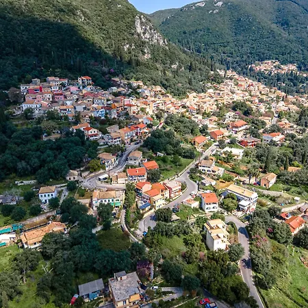 Aethra Country 3-floor Slim By New Era * Áno Korakiána